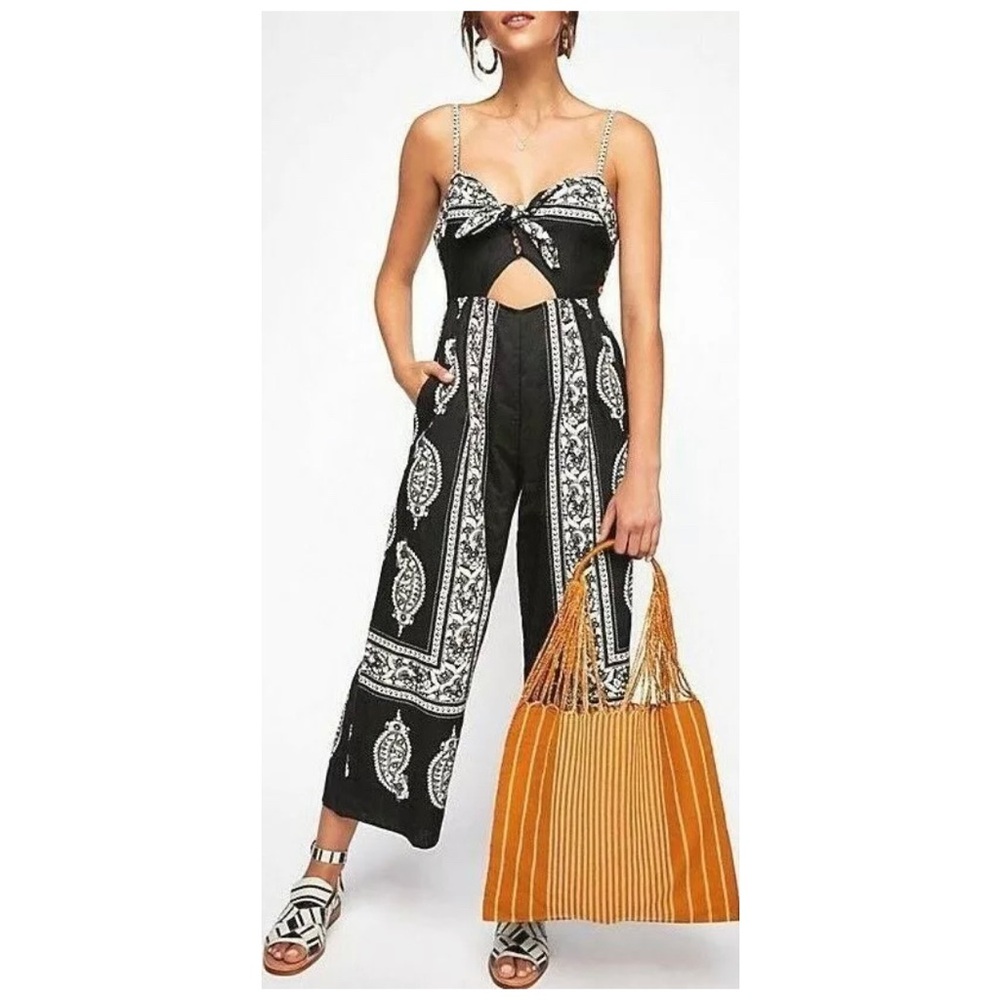 Free People Feel the Sun Linen Jumpsuit ☀️